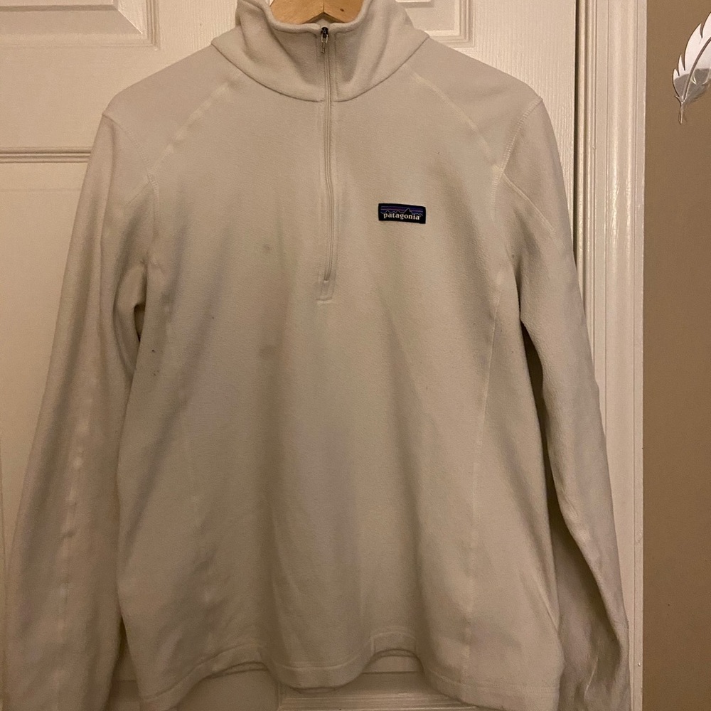 White Patagonia 1/4 Zip